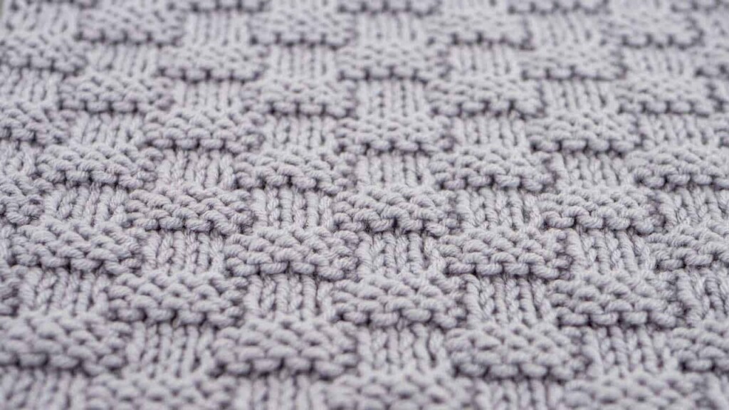Basketweave Stitch Knitting Pattern (Up Close)