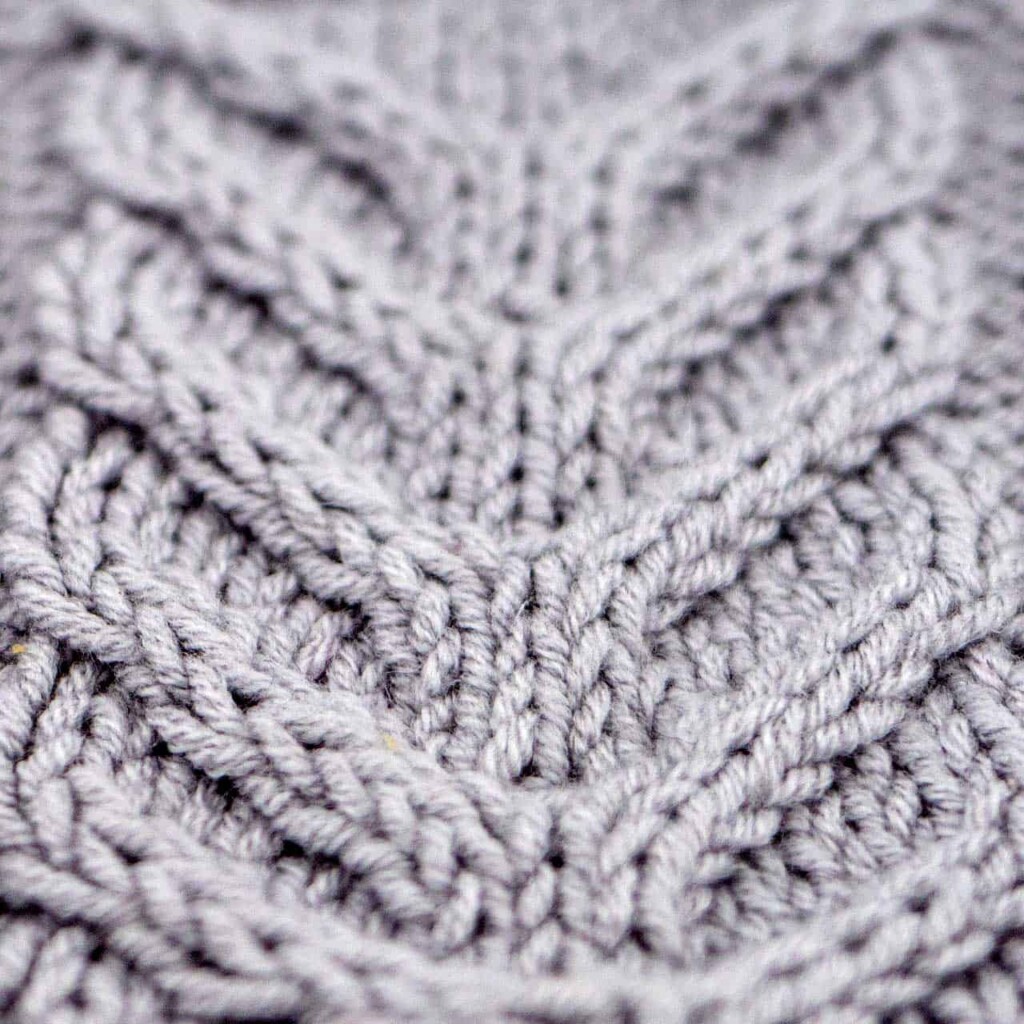 Close Up of the Large Horn Cable Stitch Knitting Pattern