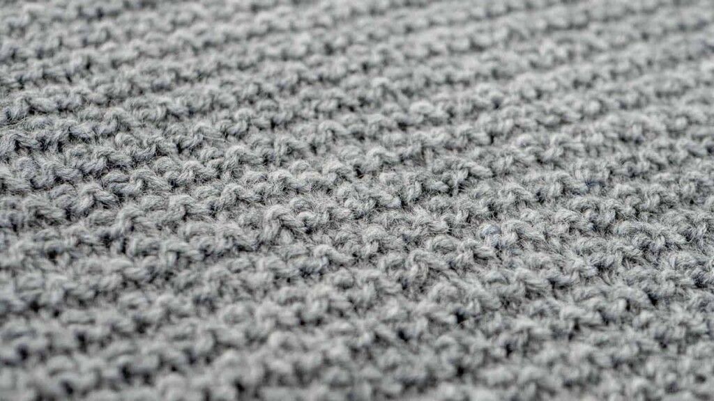 Close Up of Garter Slip Stitch Knitting Pattern