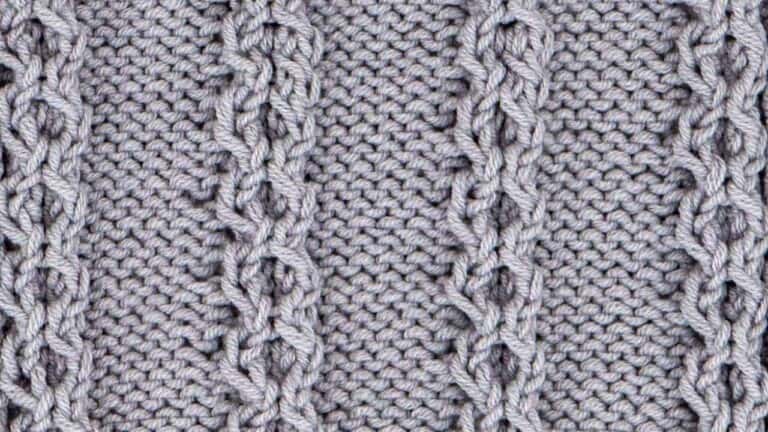 Raised Circles Cable Stitch Knitting Pattern (Right Side)